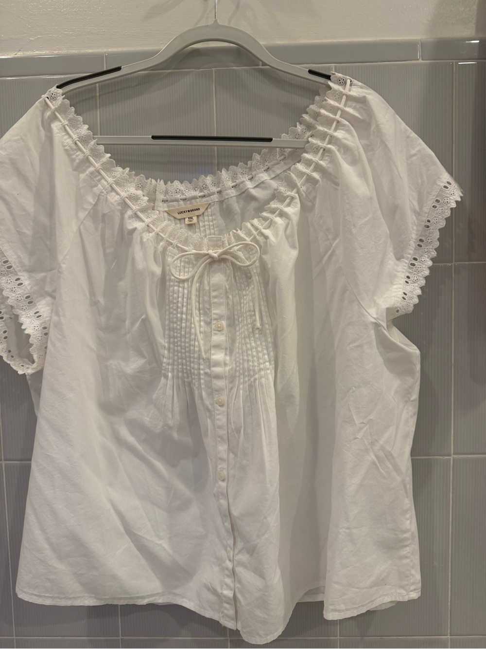 Lucky Brand White Eyelet Peasant Top